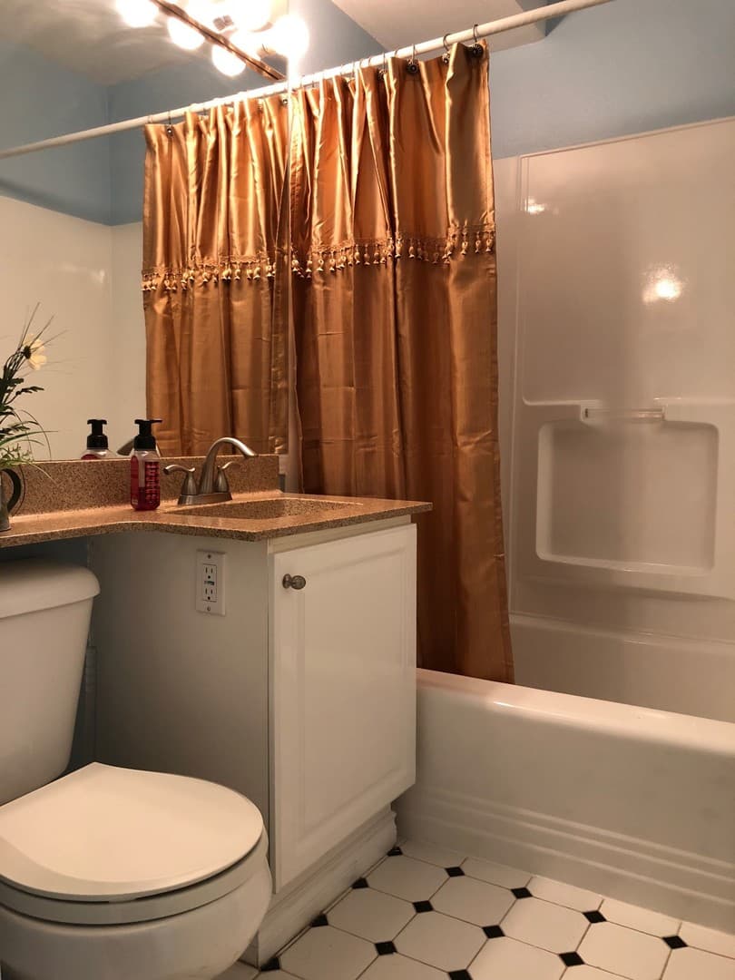 Seattle Condo: 1400 Hubbell Place #901