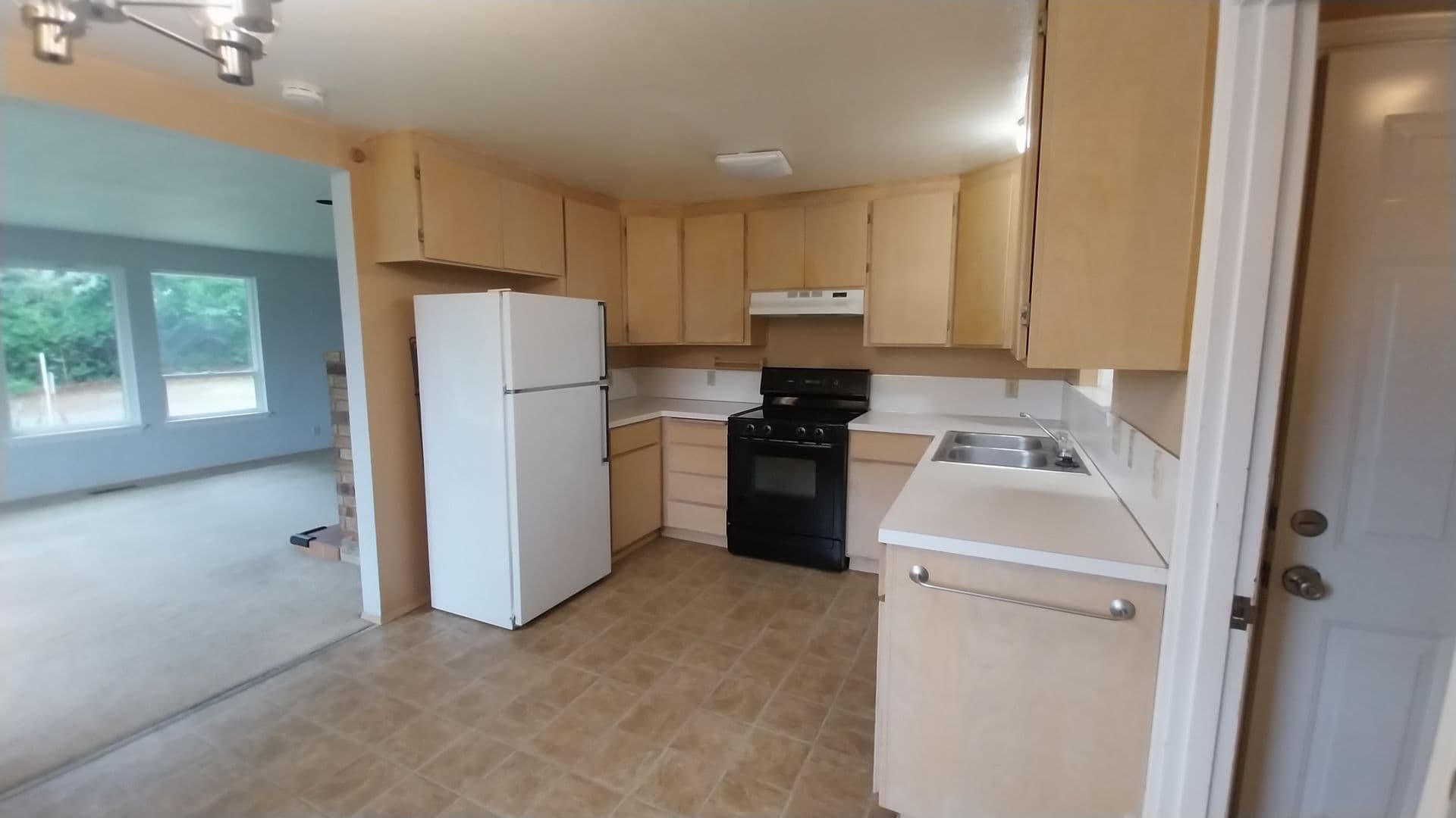 Burien House: 14104 11th Ave SW