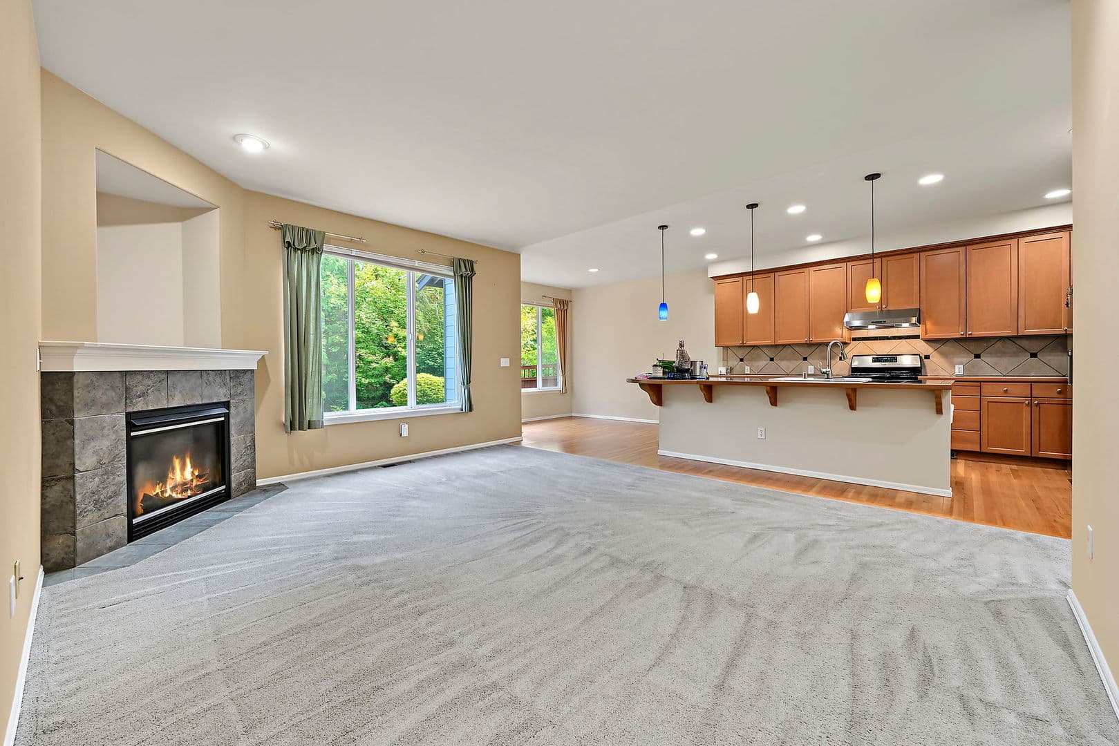 Issaquah House: 3160 NE Logan St