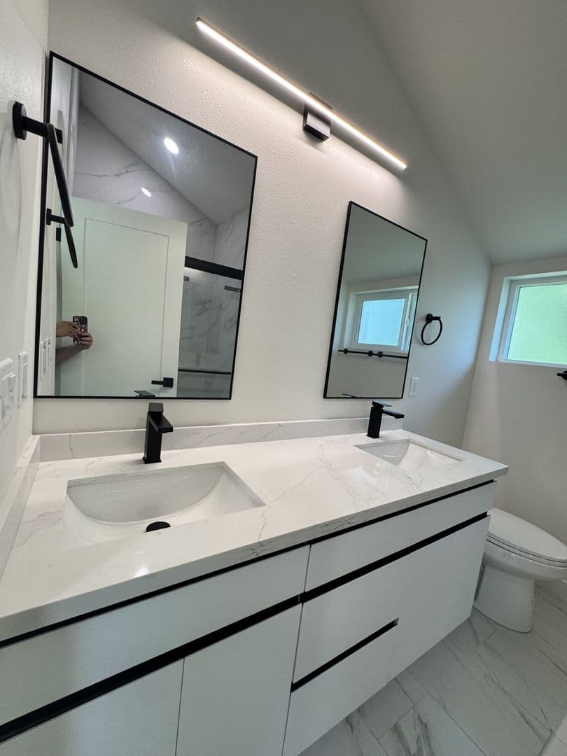 Seattle Townhome: 4250 S Juneau St, #B