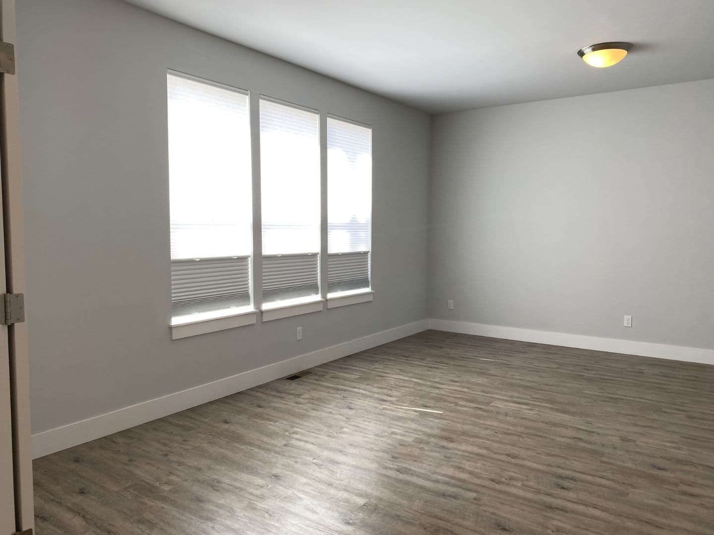 Hood River House: 1328 Wasco St.