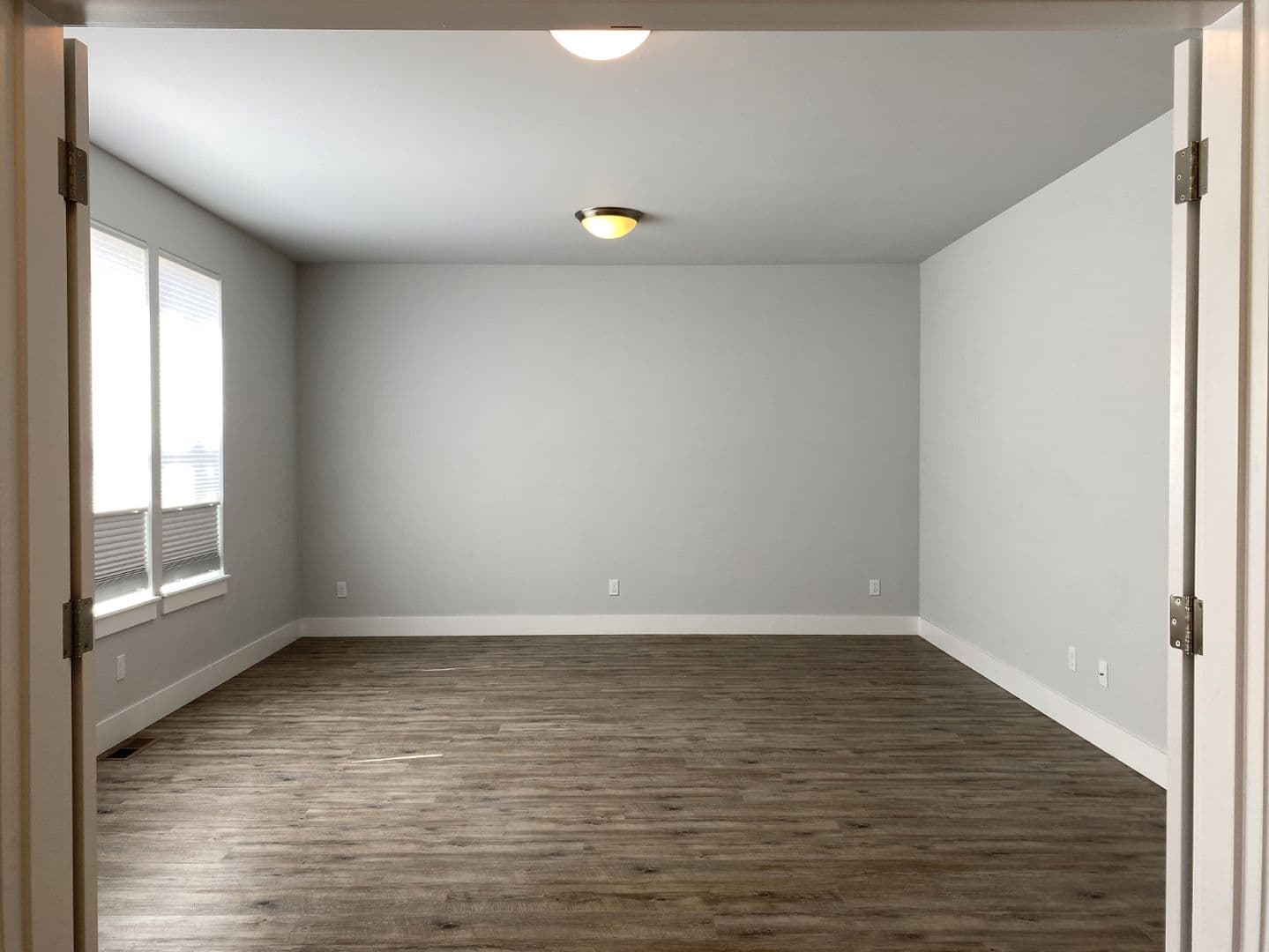 Hood River House: 1328 Wasco St.
