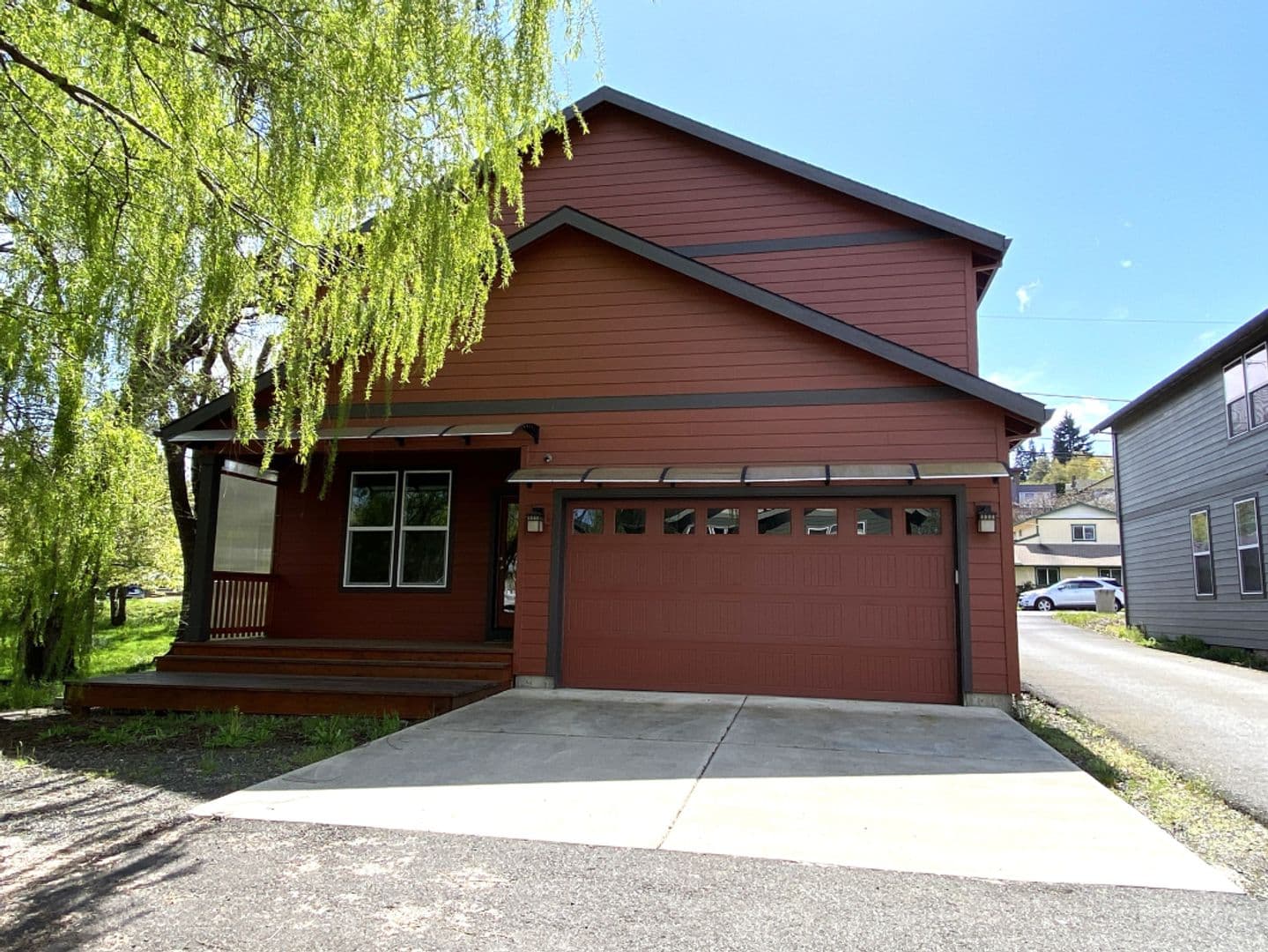Hood River House: 1328 Wasco St.