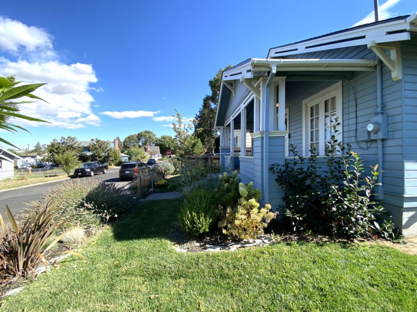 The Dalles House: 604 W 11th St