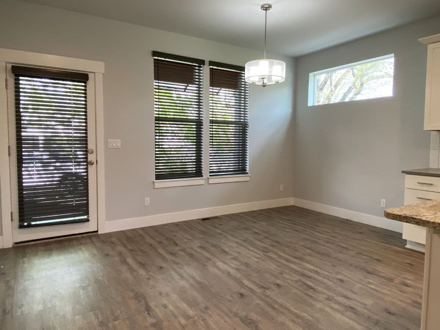 Hood River House: 1328 Wasco St.