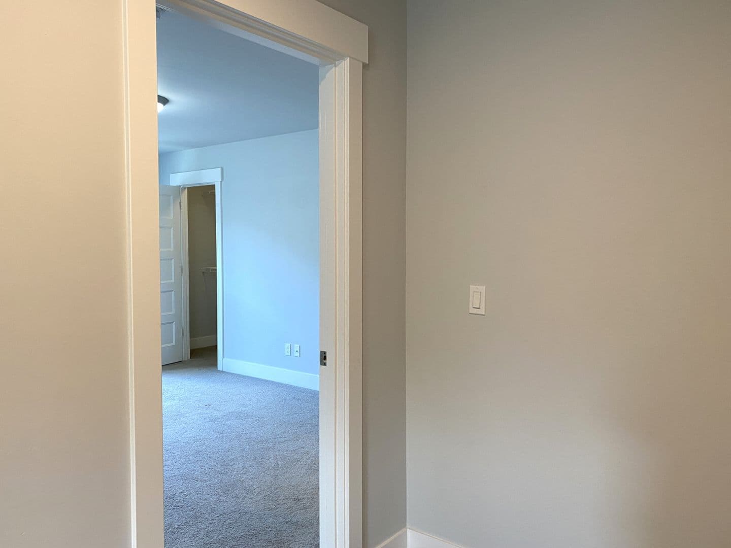 Hood River House: 1328 Wasco St.