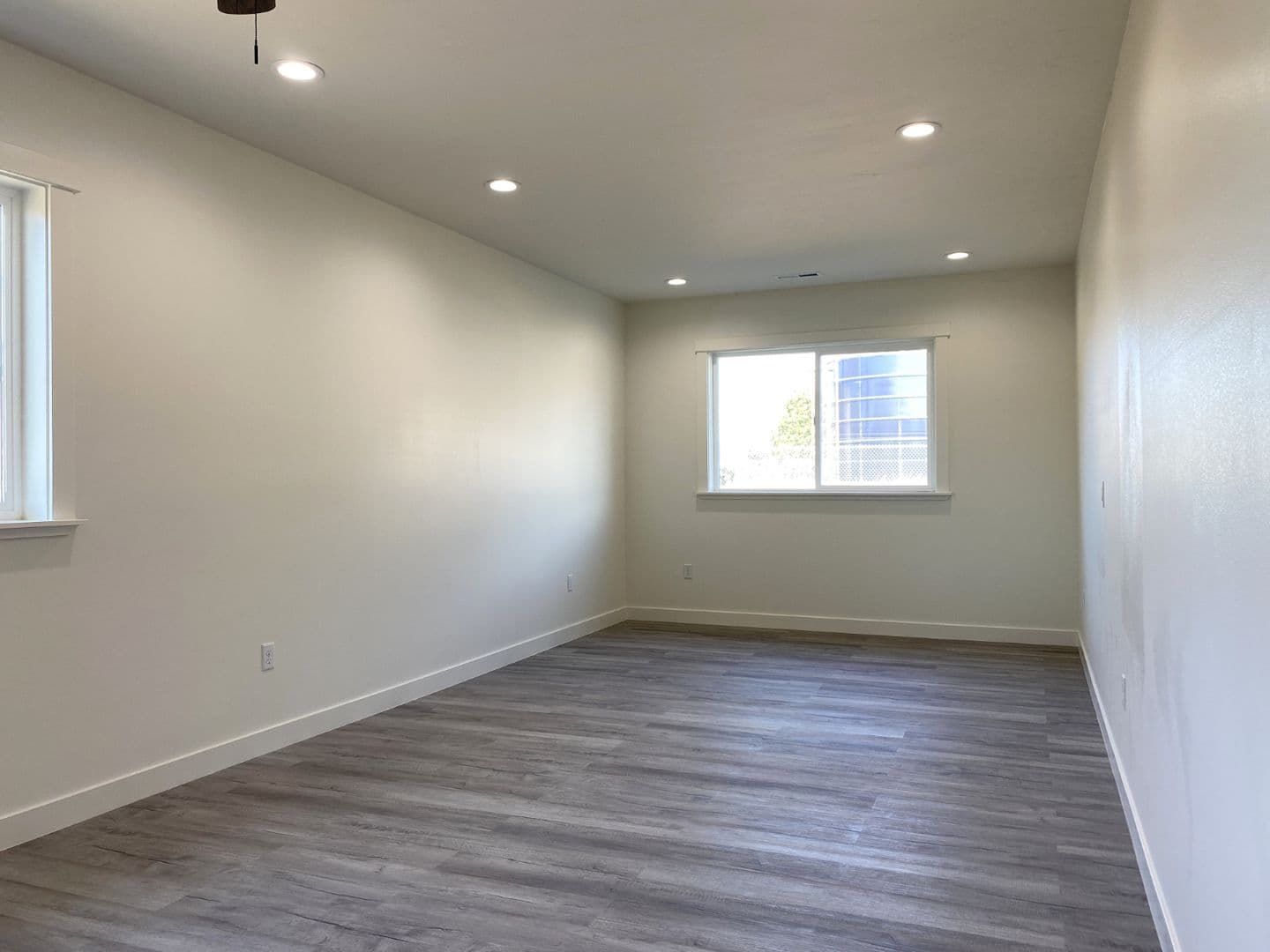 Dallesport House: 414 Lolly Lane