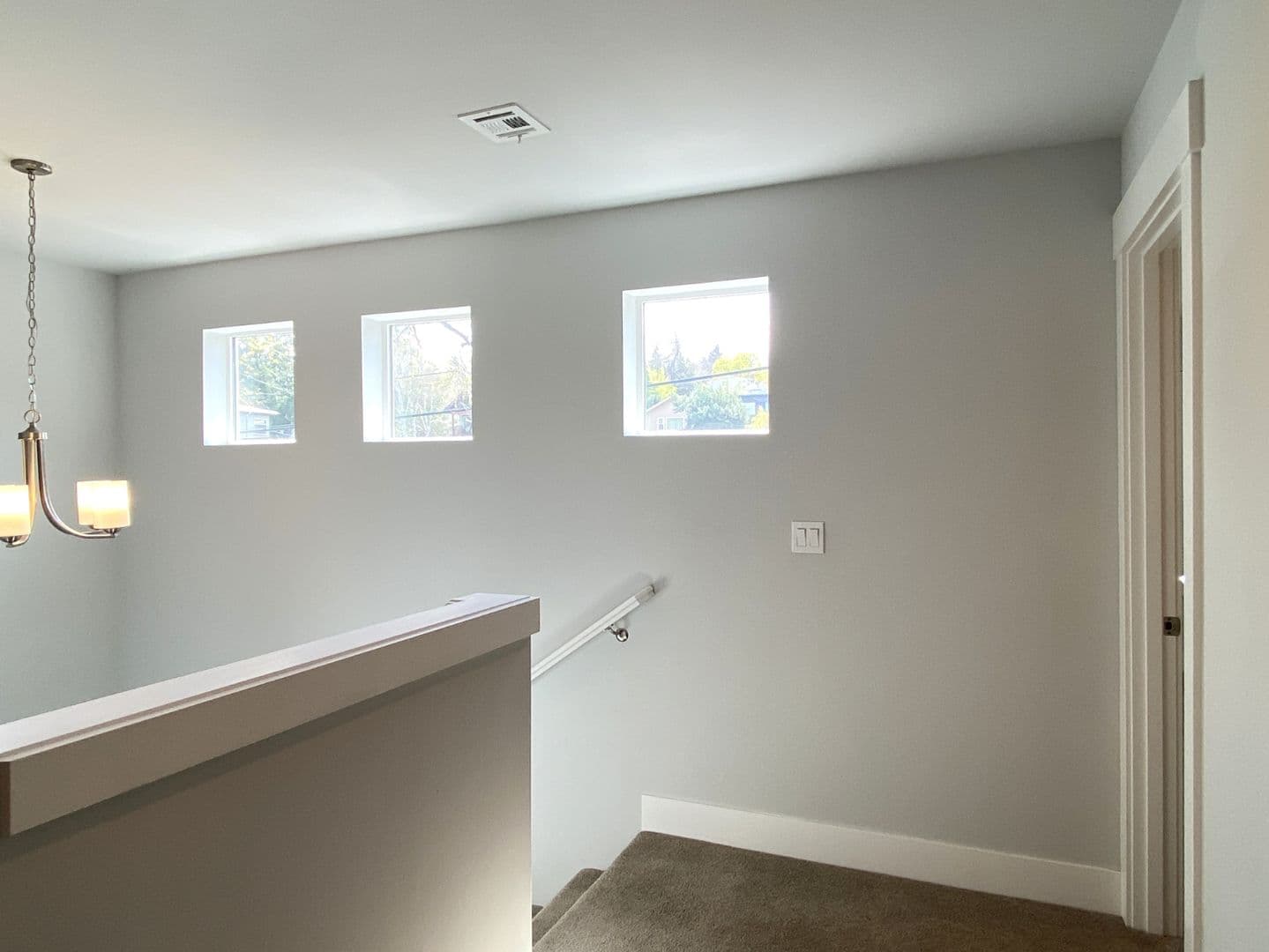 Hood River House: 1328 Wasco St.
