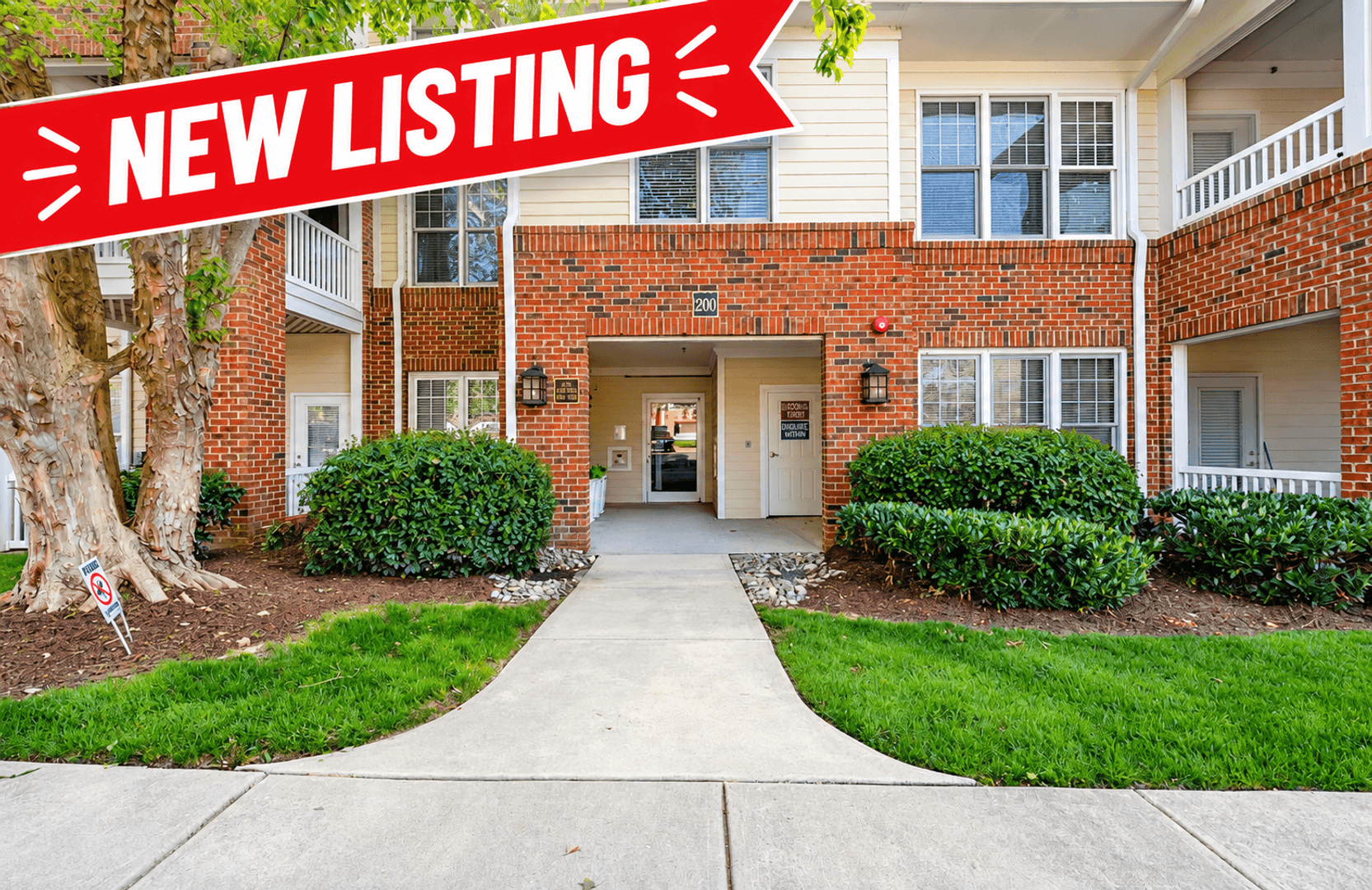 Cary Condo: 225 Waterford Lake Drive
