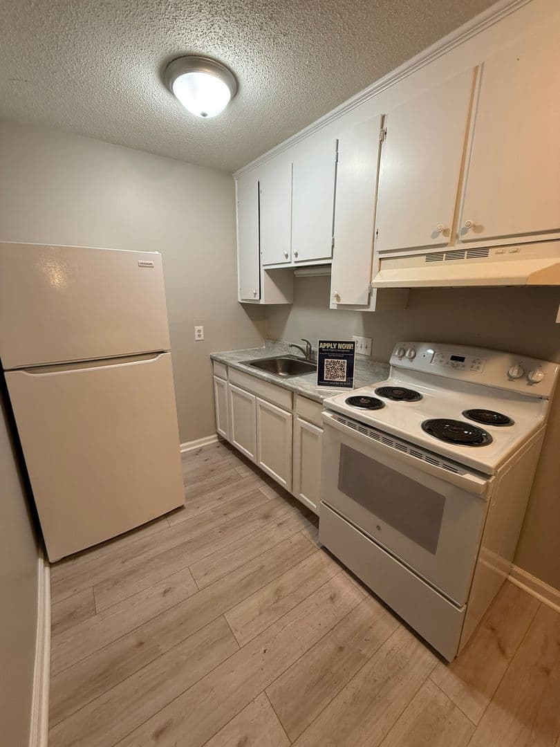 Durham Apartment: 2201 Morehead Ave
