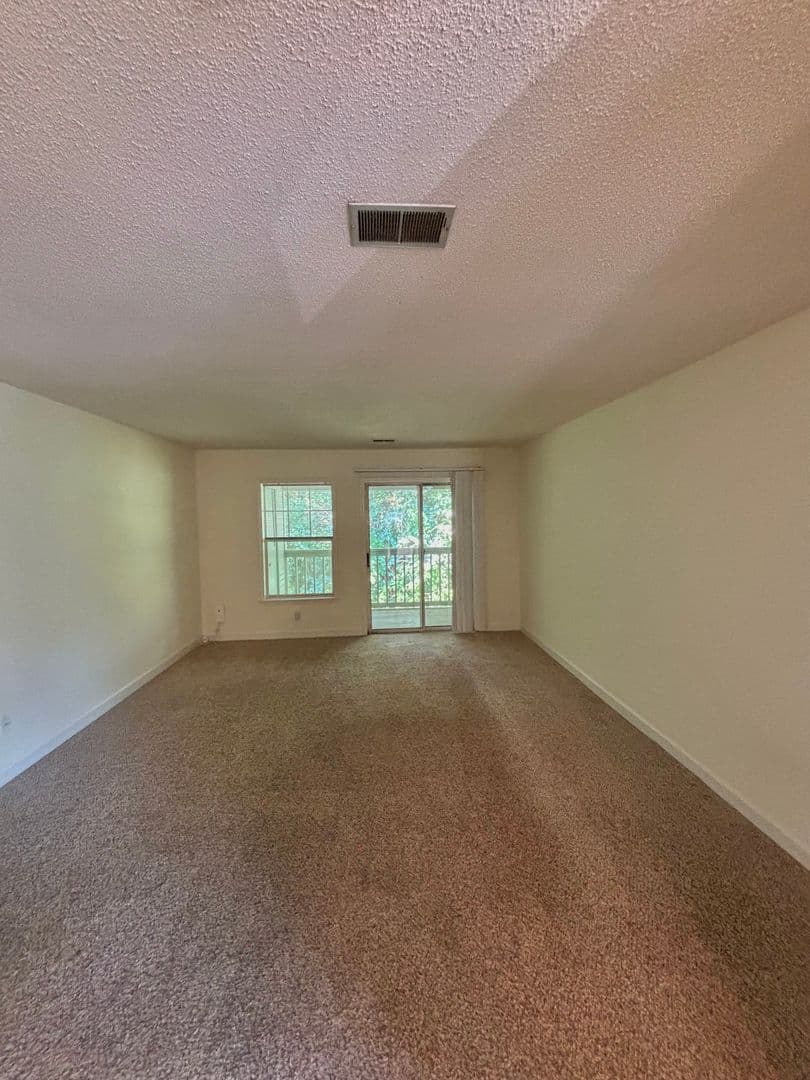 Raleigh Townhome: 2502-201 Avent Ferry Rd+