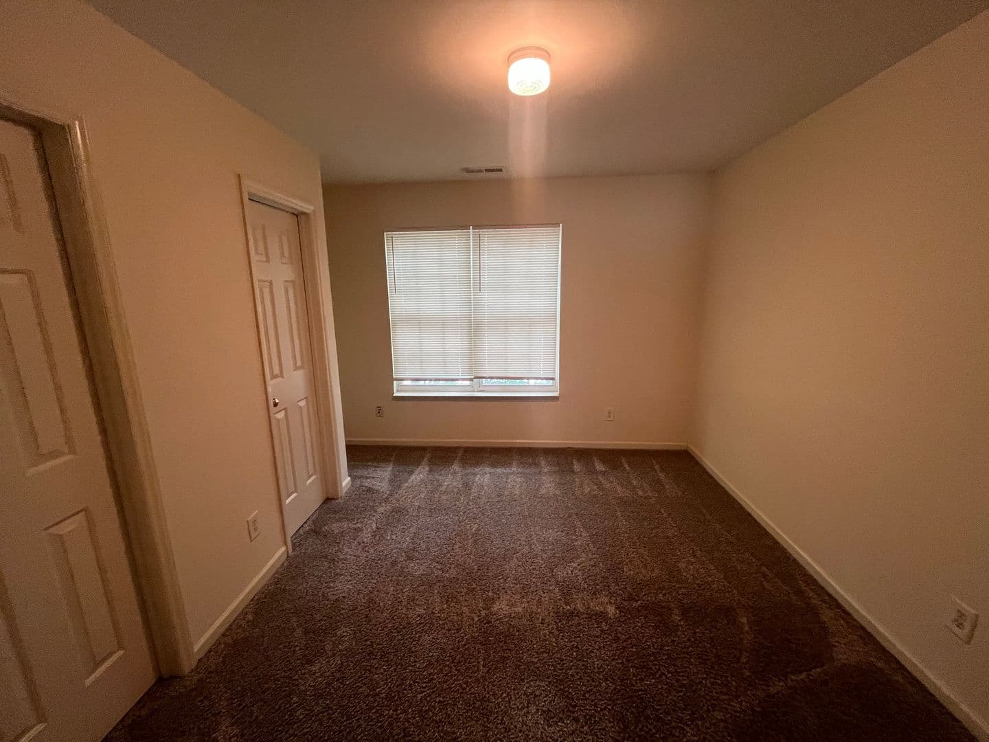 Raleigh House: 18 Red Lane