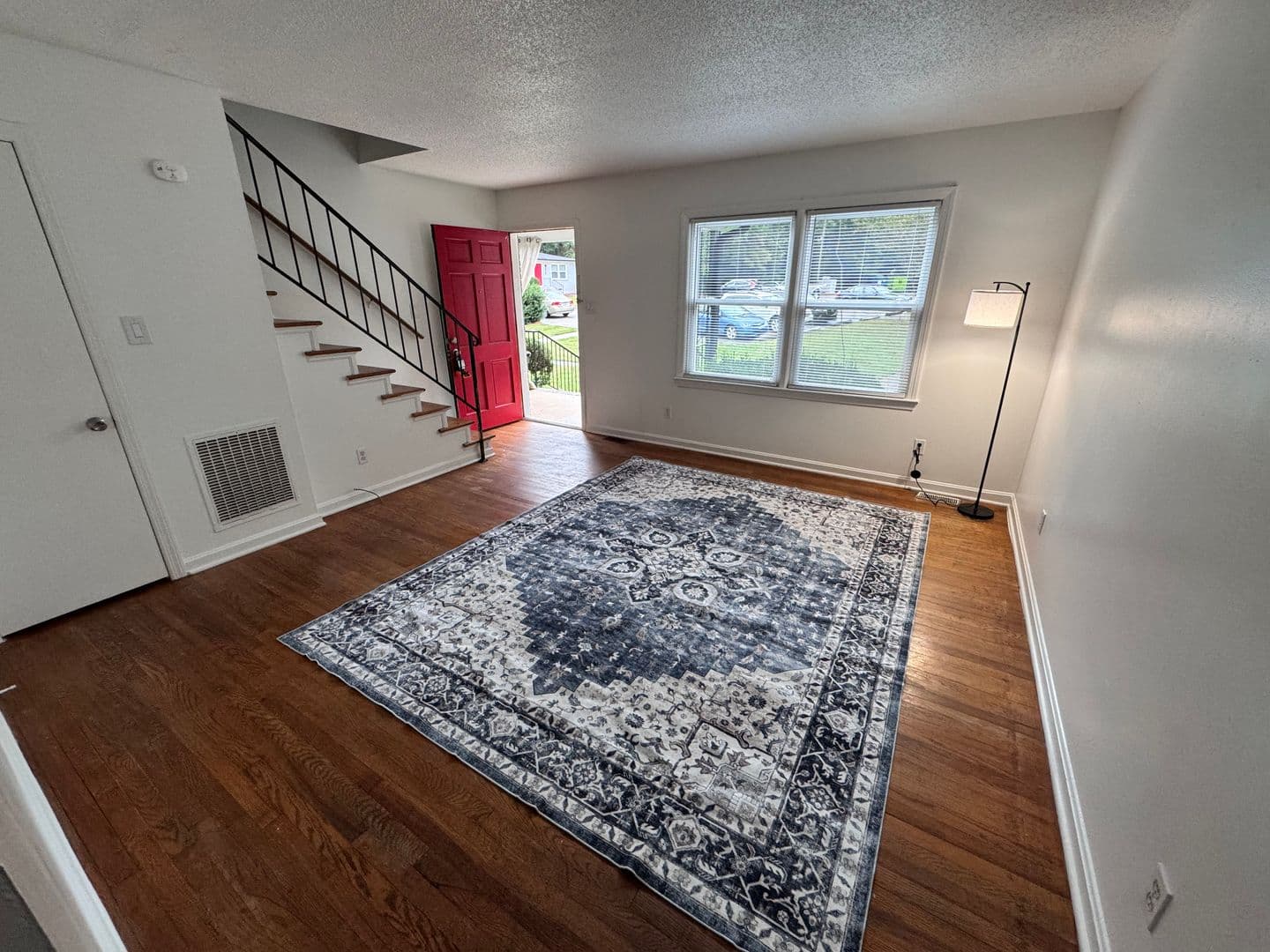 Raleigh Apartment: 3821 Lupton Circle
