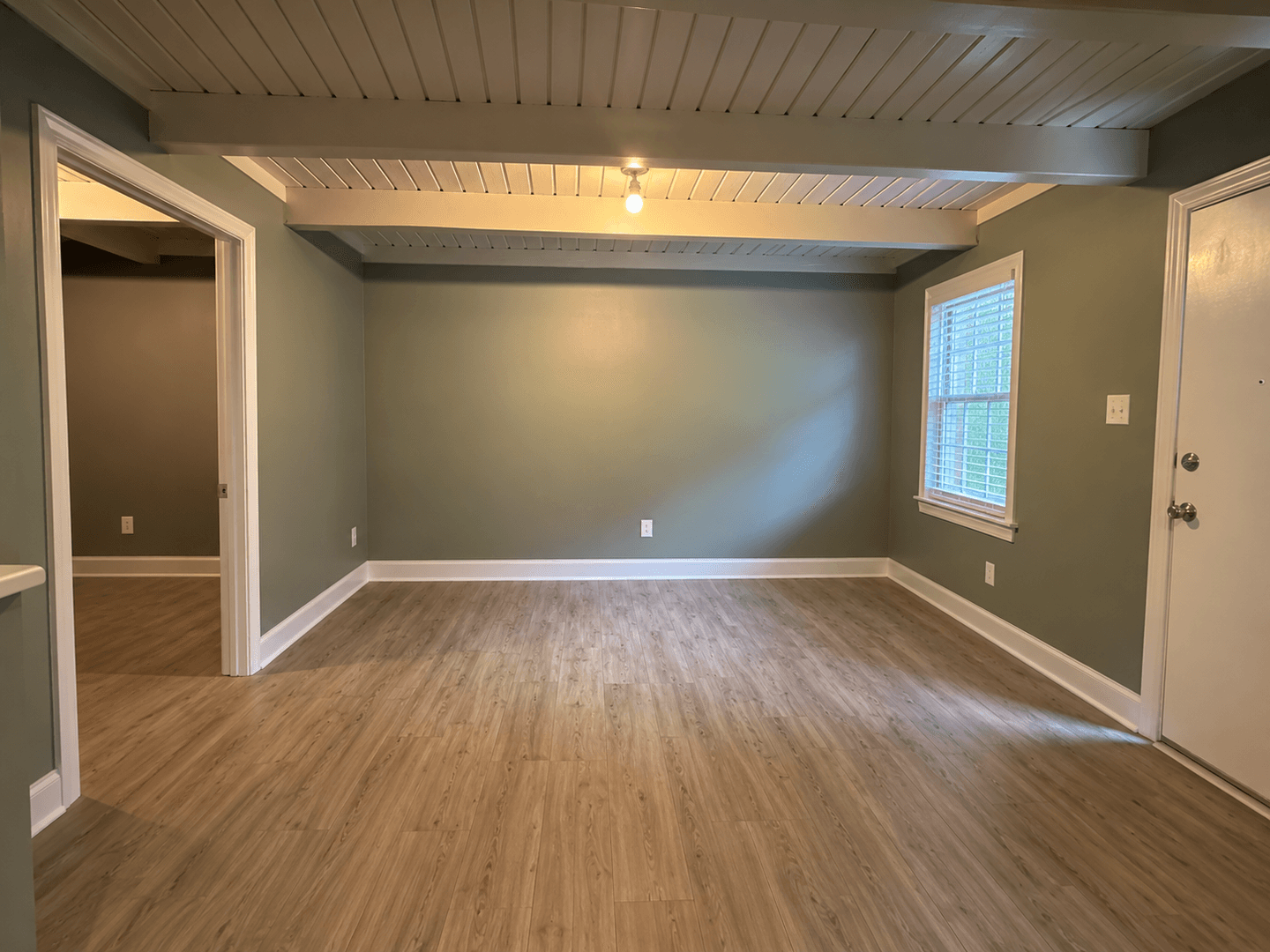 Durham Apartment: 1119-1 Gurley St