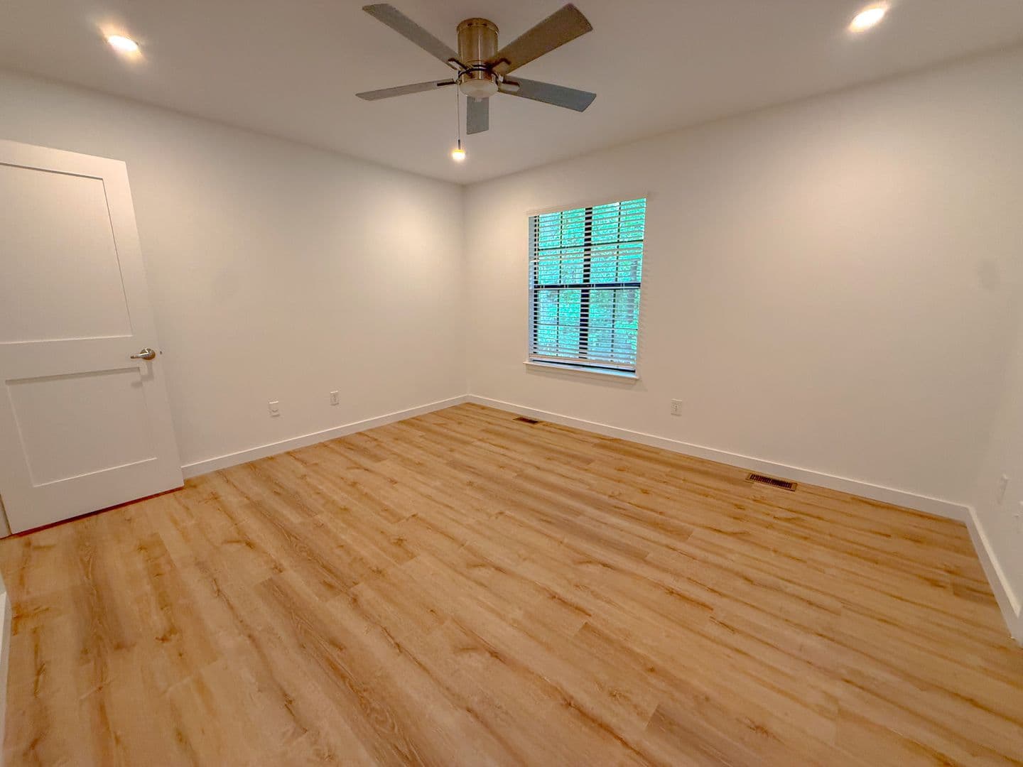 Raleigh Condo: 4247 The Oaks Drive