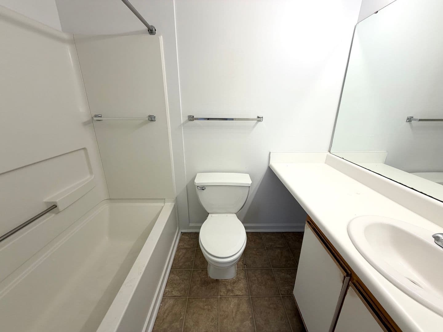 Raleigh Condo: 1500-202 GRADUATE LN