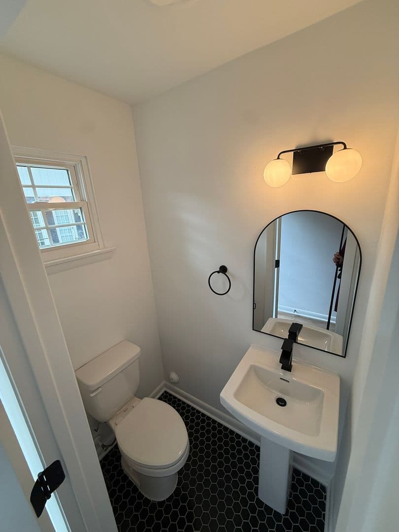 Raleigh Apartment: 2609 McNeil St