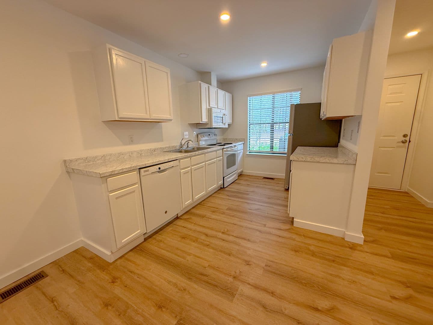 Raleigh Condo: 4247 The Oaks Drive