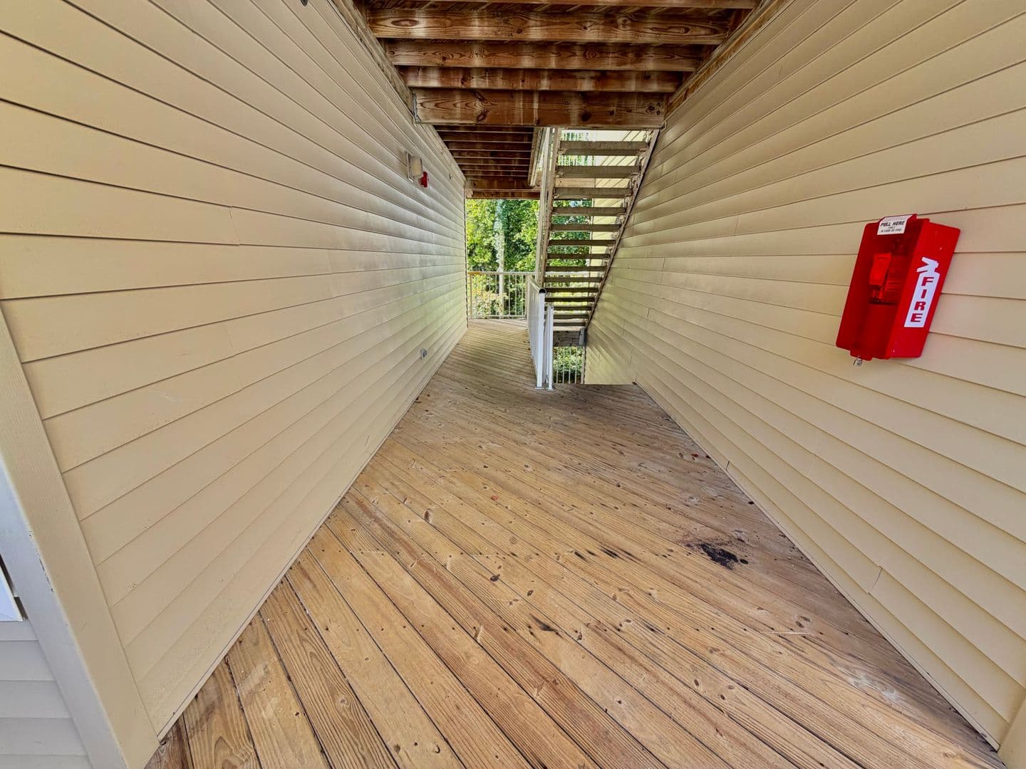 Raleigh Condo: 1500-202 GRADUATE LN