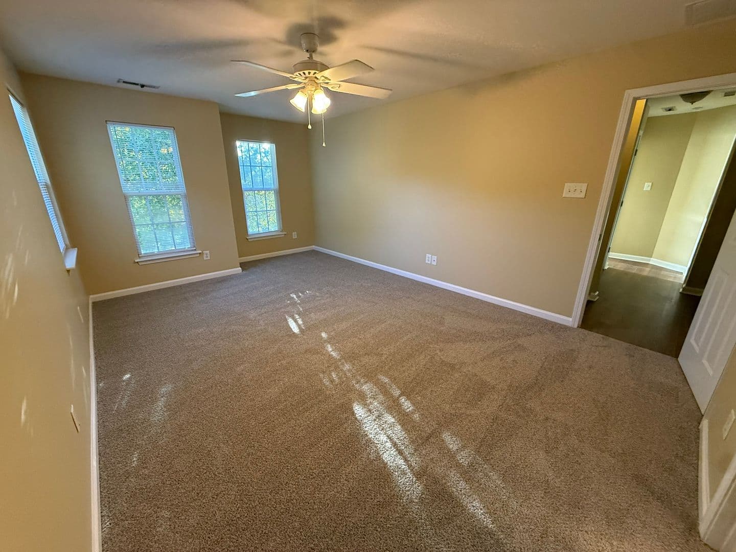 Fuquay Varina House: 1517 Essexwood Drive