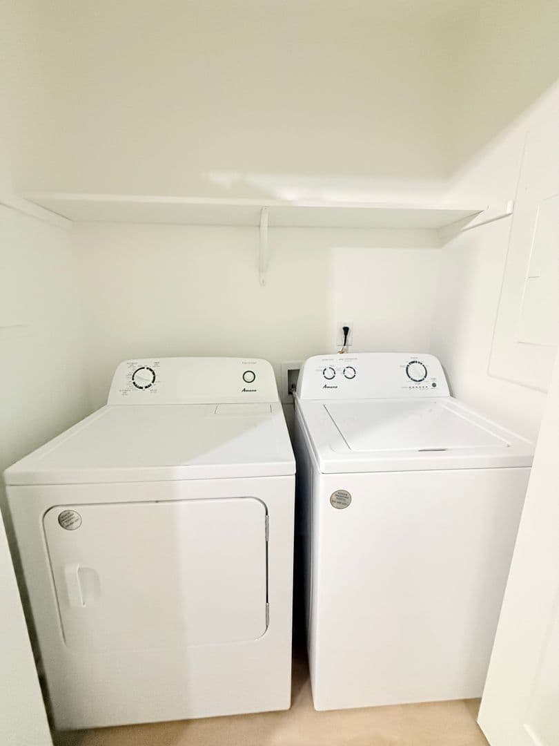 Wake Forest Apartment: 347 C  W Oak Ave