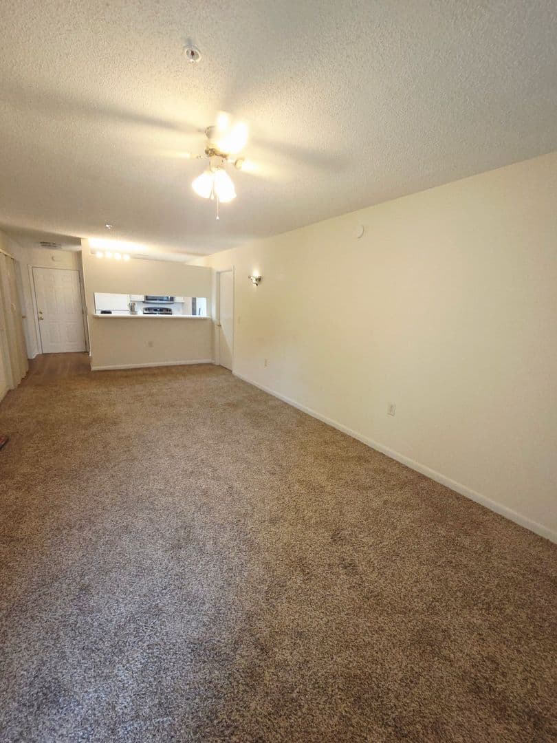 RALEIGH Condo: 1351-102 CRAB ORCHARD DR