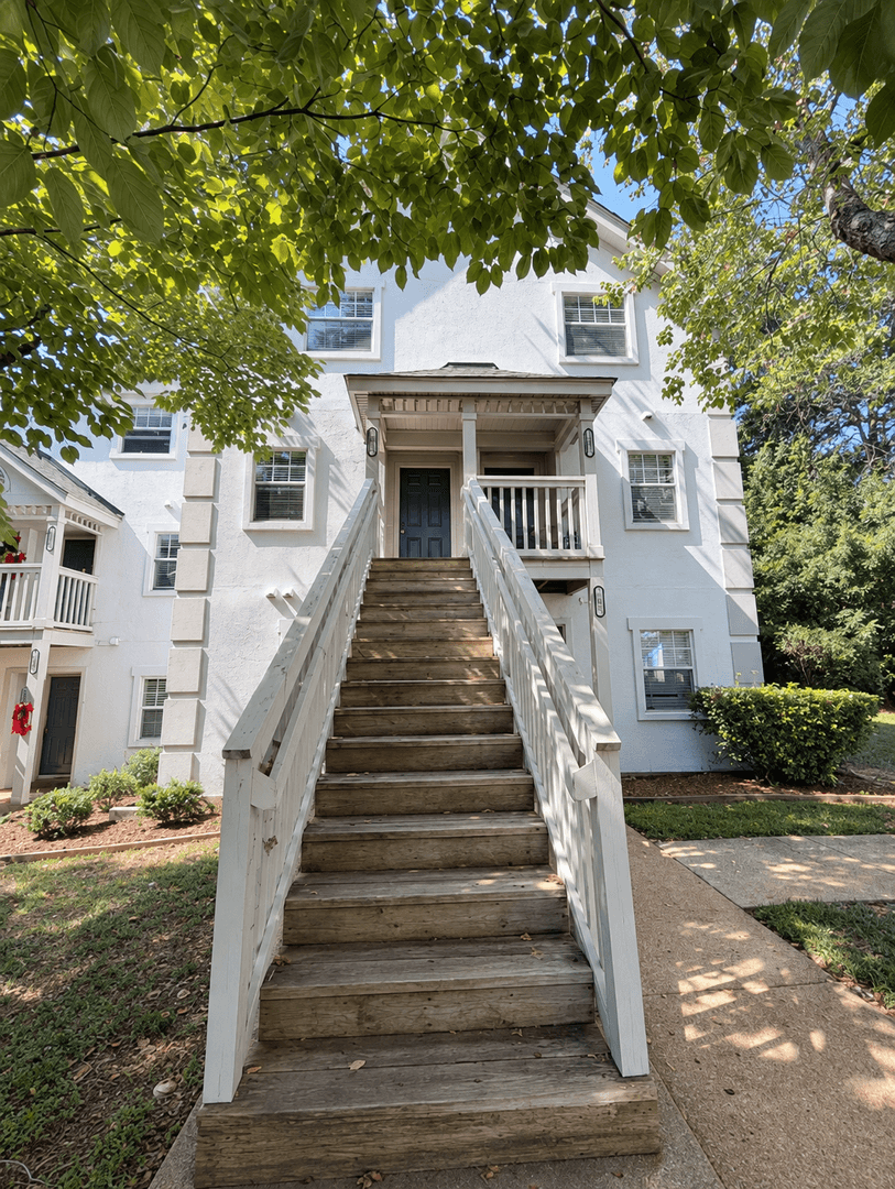 Raleigh Townhome: 2518-202 Avent Ferry Road