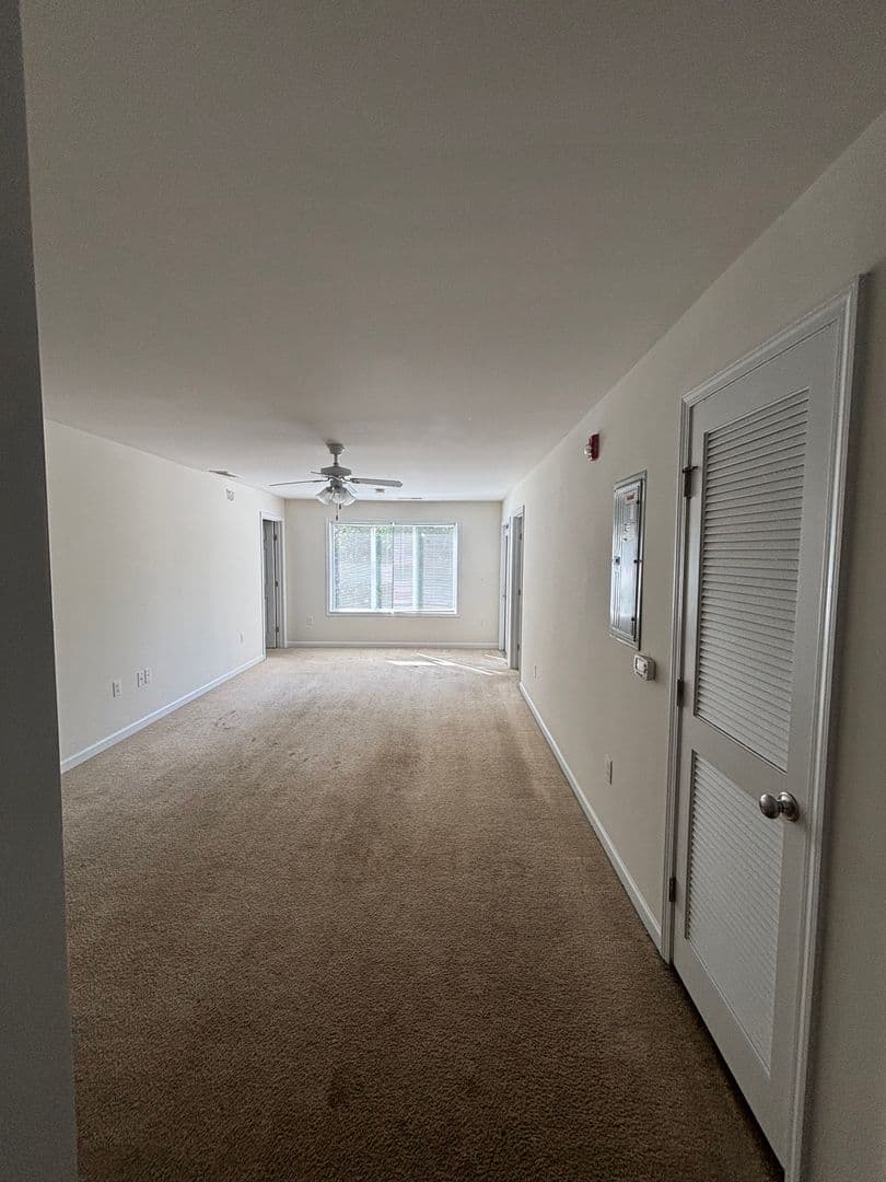 RALEIGH House: 1501-304 GRADUATE LN