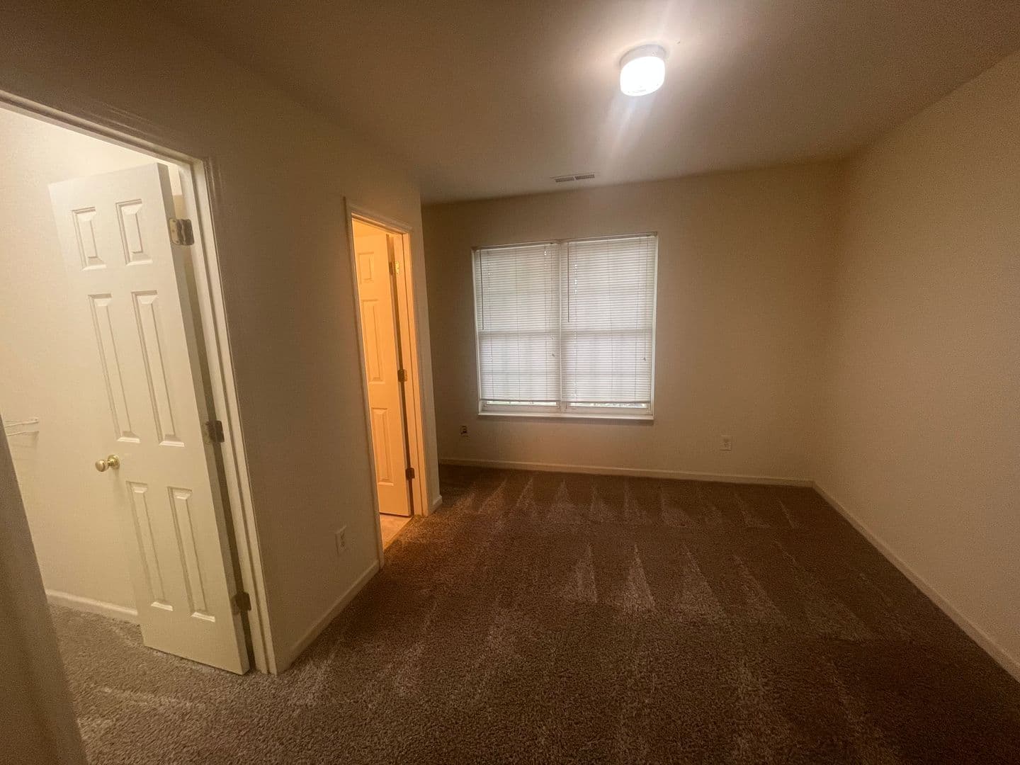 Raleigh House: 18 Red Lane