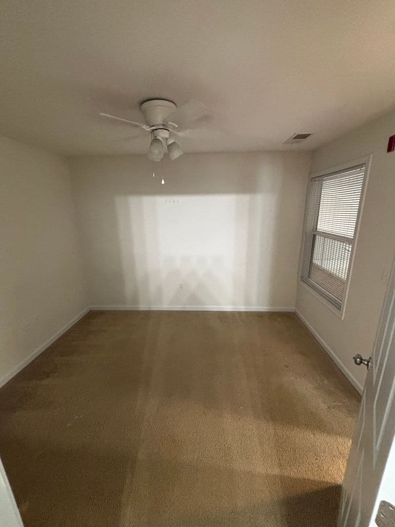 RALEIGH House: 1501-304 GRADUATE LN