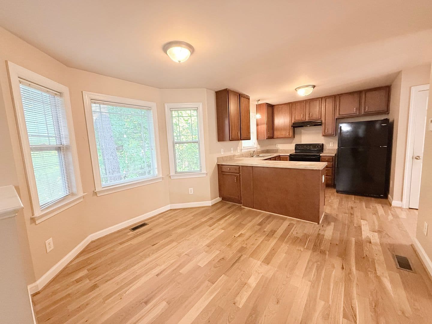 Raleigh House: 4073 Landover Lane