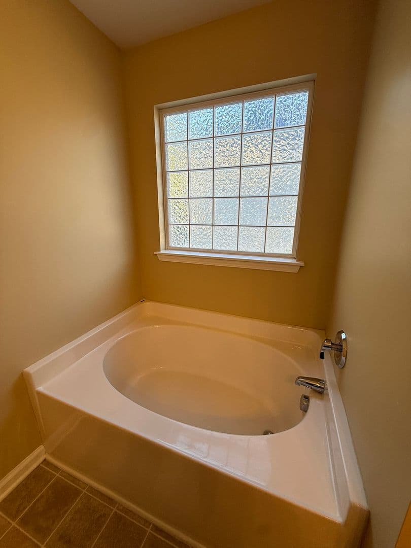 Fuquay Varina House: 1517 Essexwood Drive