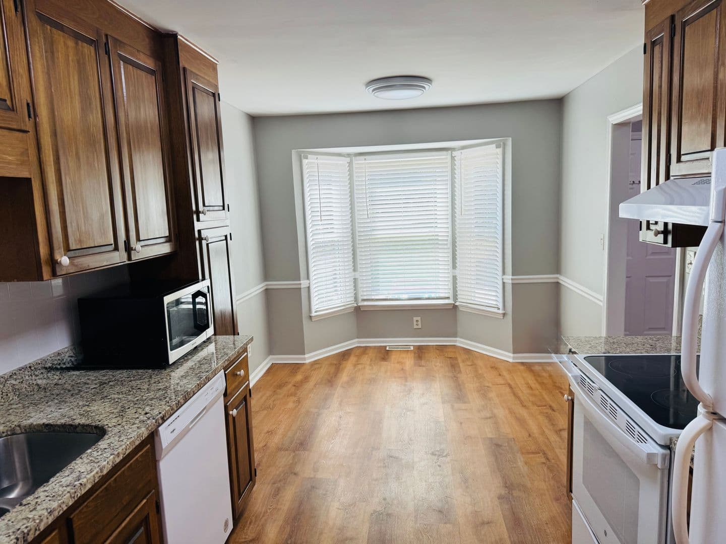 Raleigh House: 5612 Darrow Drive