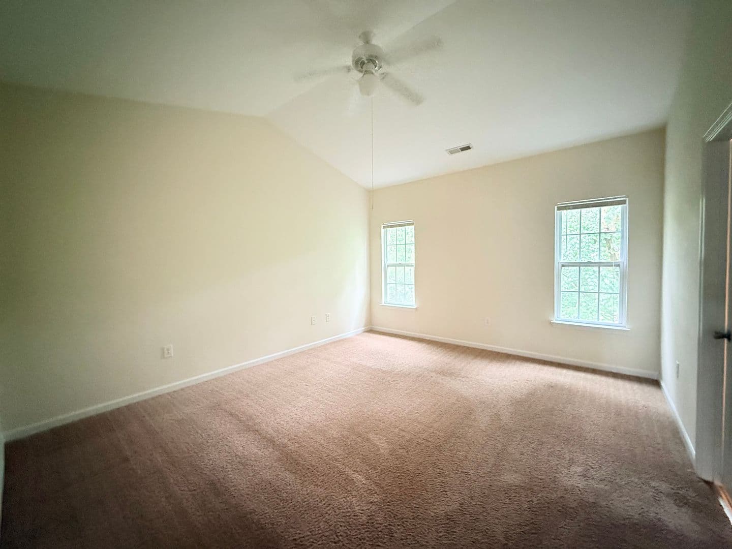 Cary Apartment: Maynard Summitt