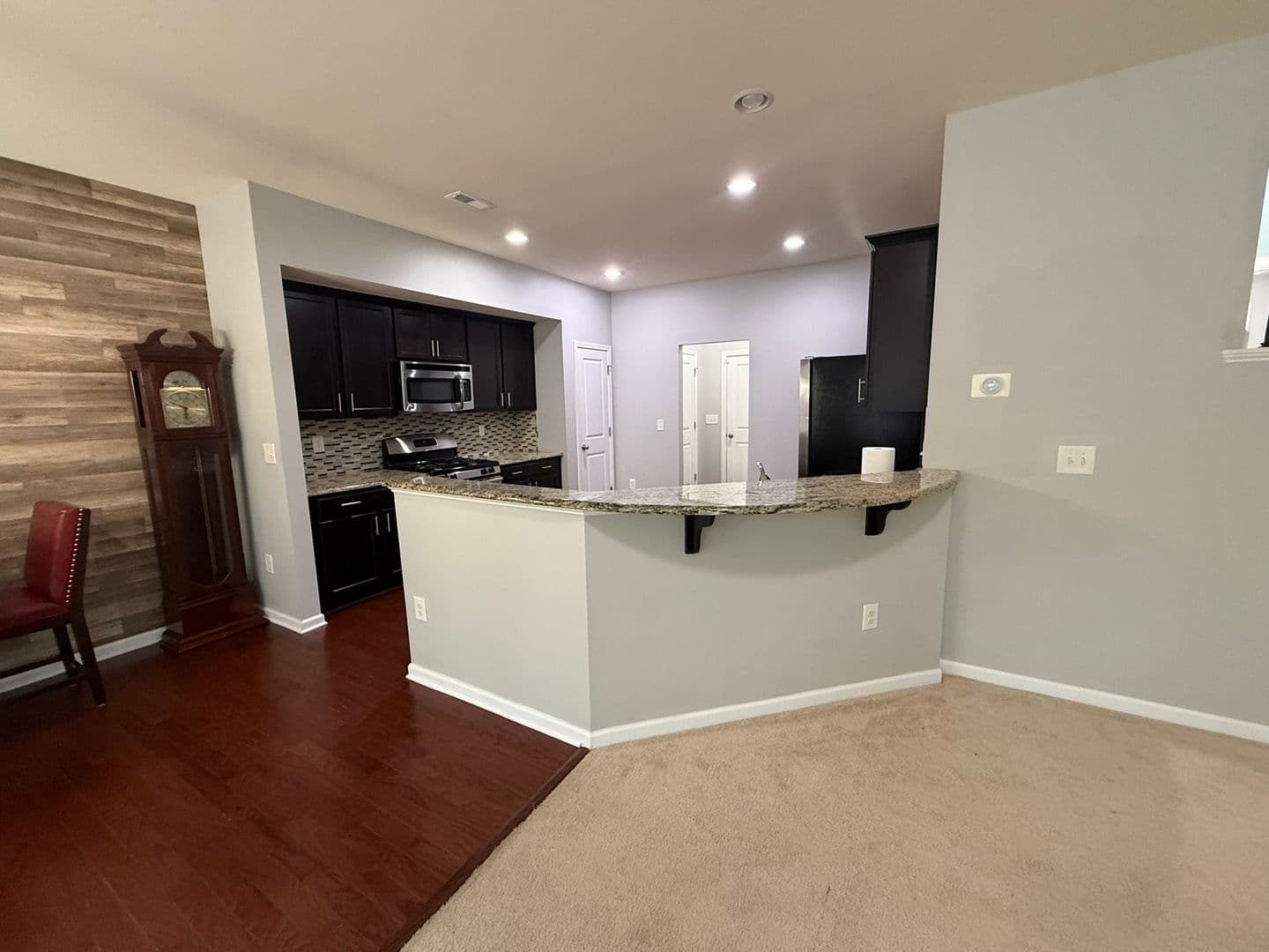 Durham House: 1052 Spacious Skies Lane