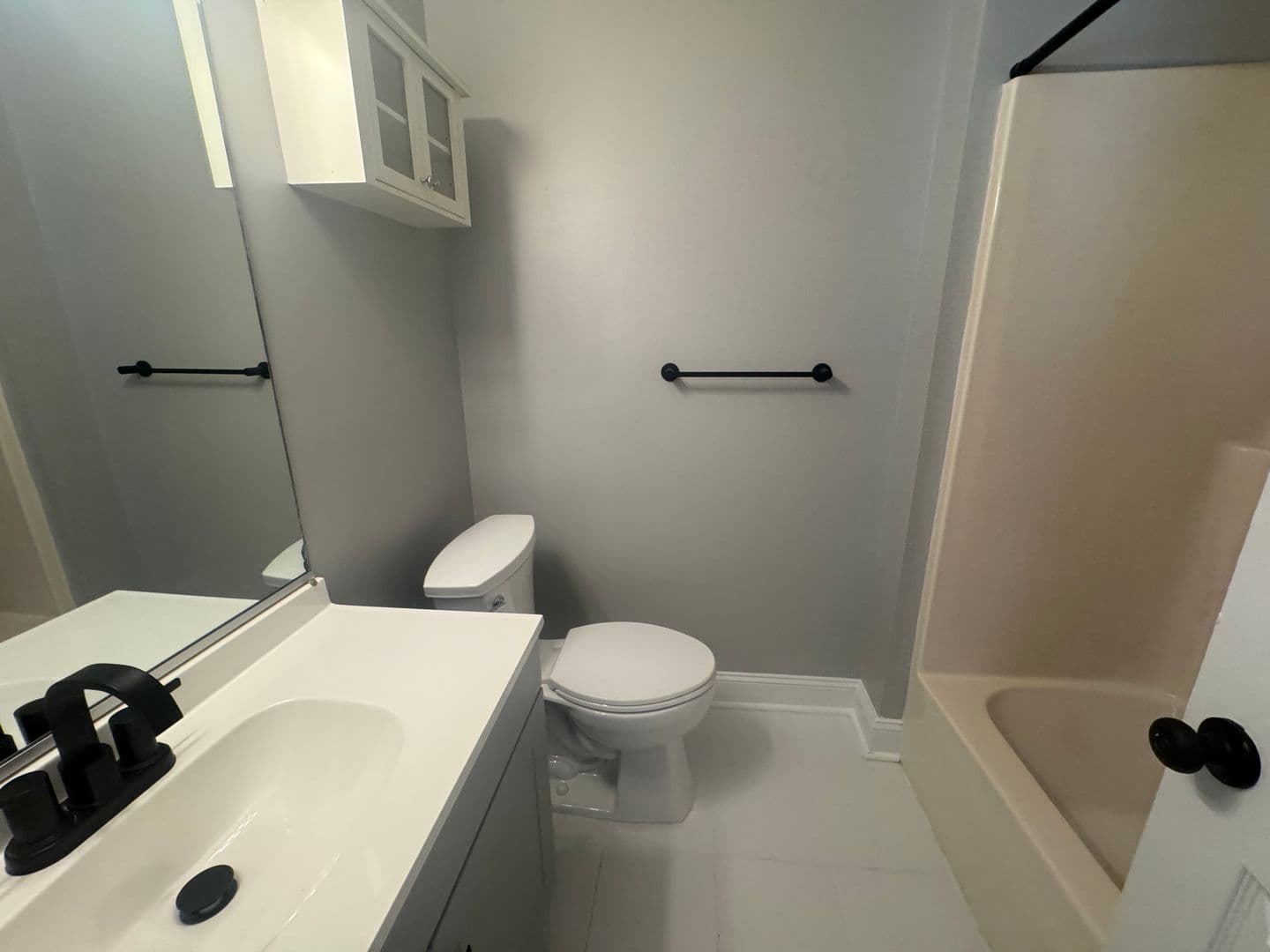 Raleigh House: 5612 Darrow Drive