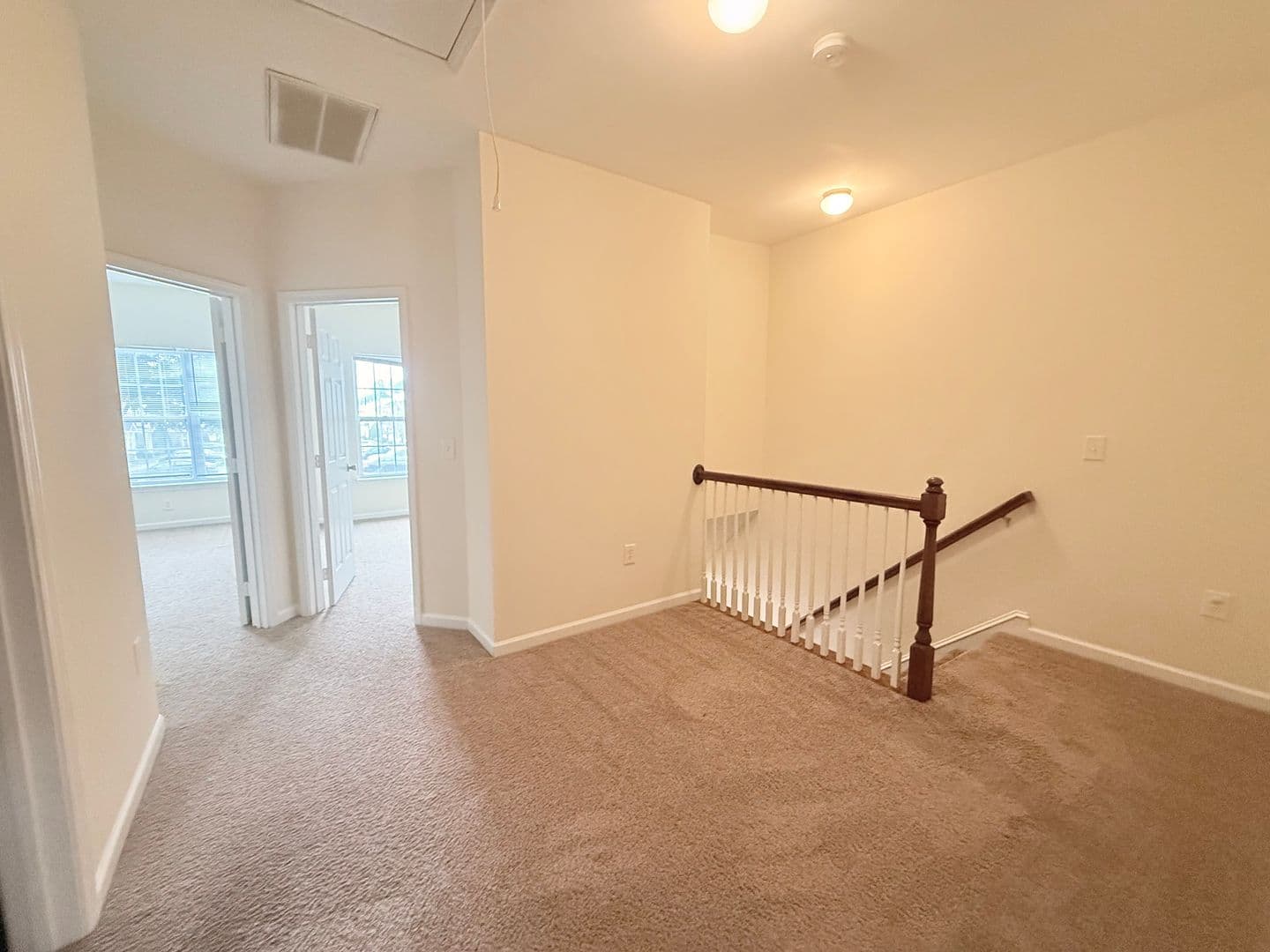 Cary Apartment: Maynard Summitt