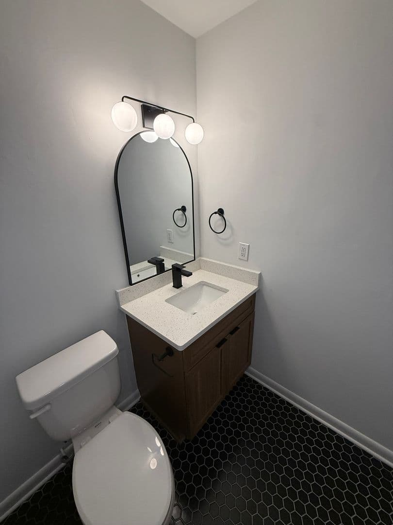 Raleigh Apartment: 2609 McNeil St