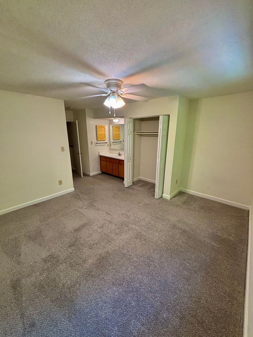 Raleigh Townhome: 2514-203 Avent Ferry Road