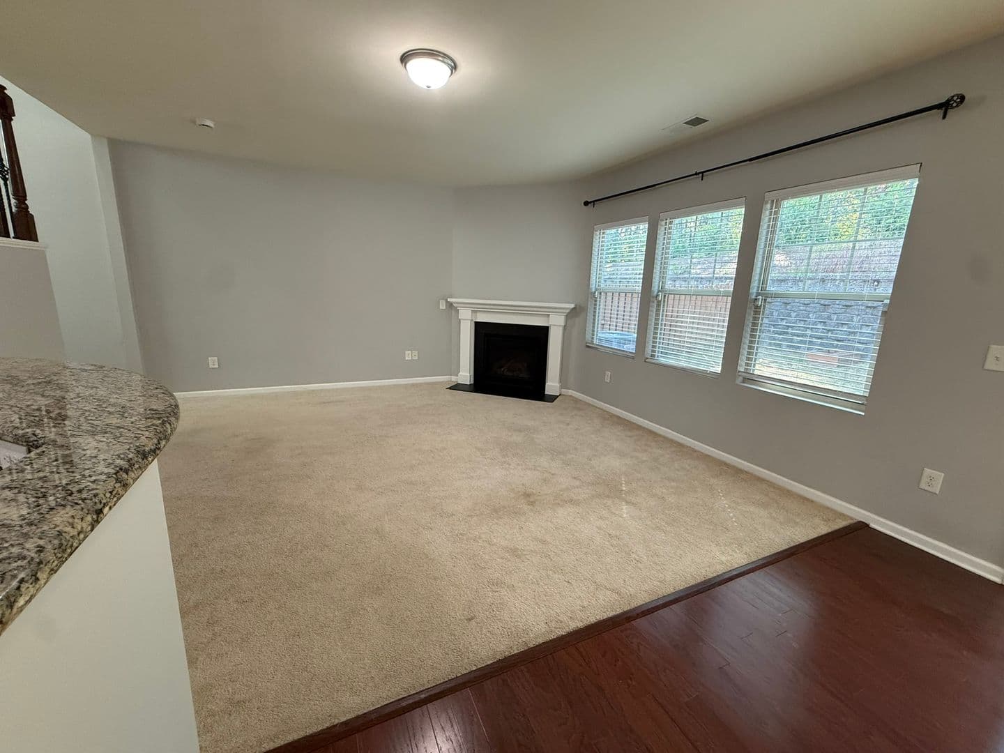 Durham House: 1052 Spacious Skies Lane