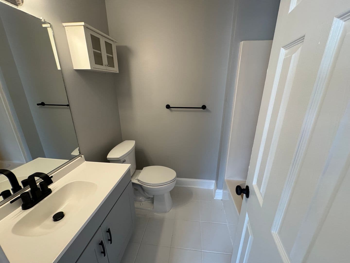 Raleigh House: 5612 Darrow Drive