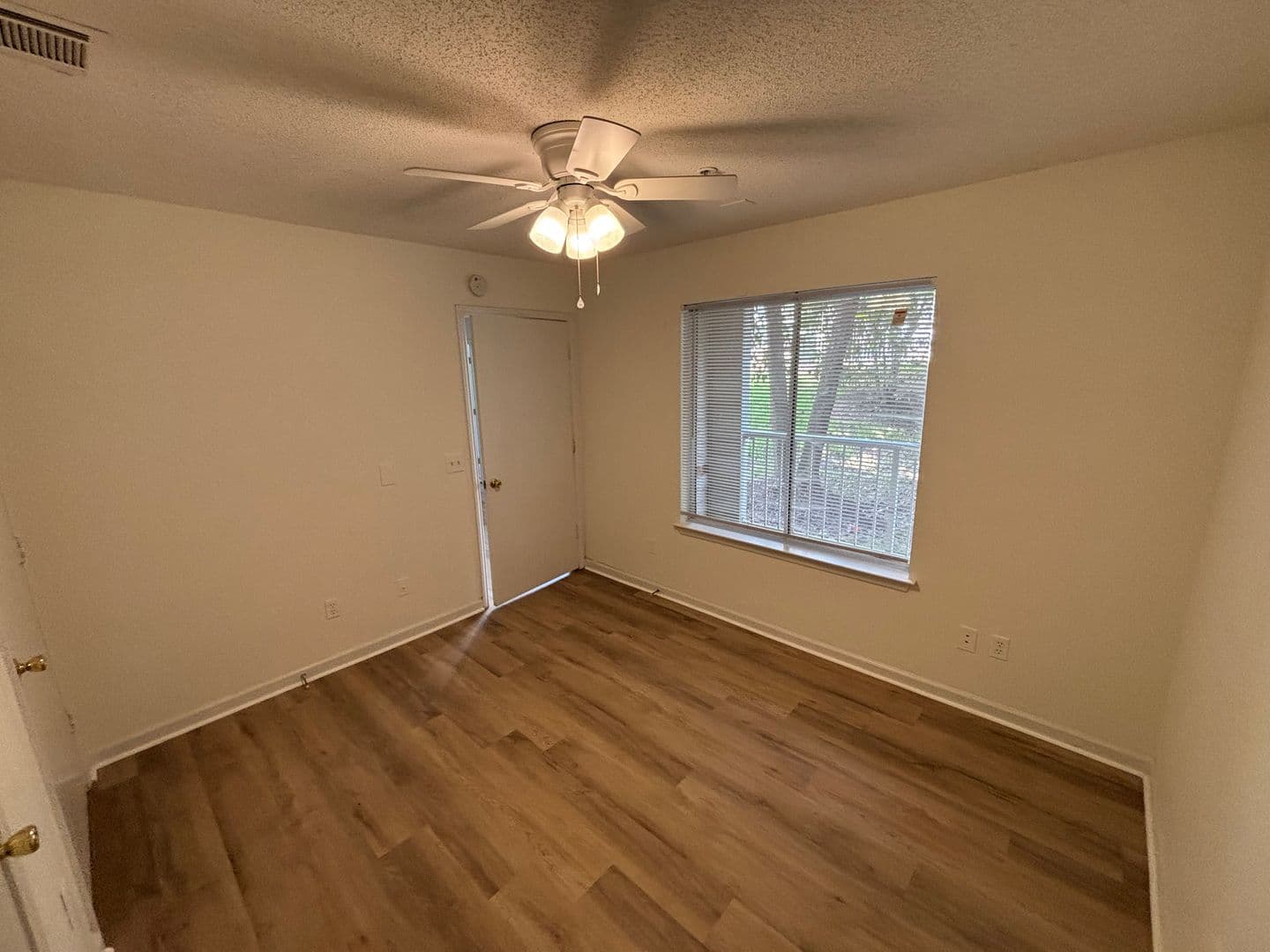 RALEIGH House: 1511-101 GRADUATE LN