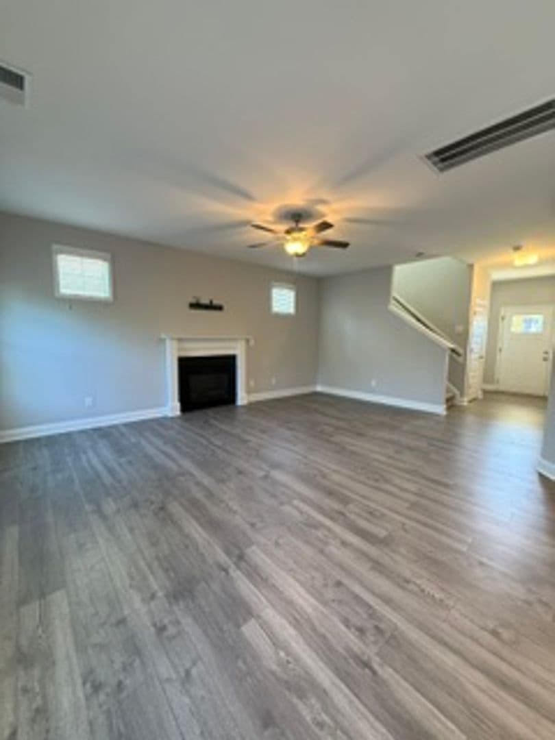 Clayton House: 59 Greenview St