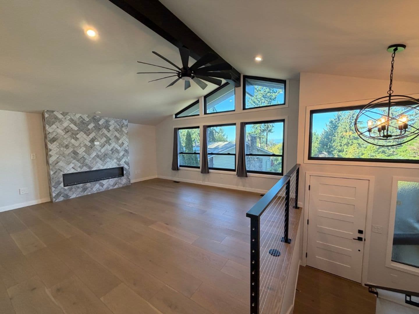 Kirkland House: 11721 NE 75th Place