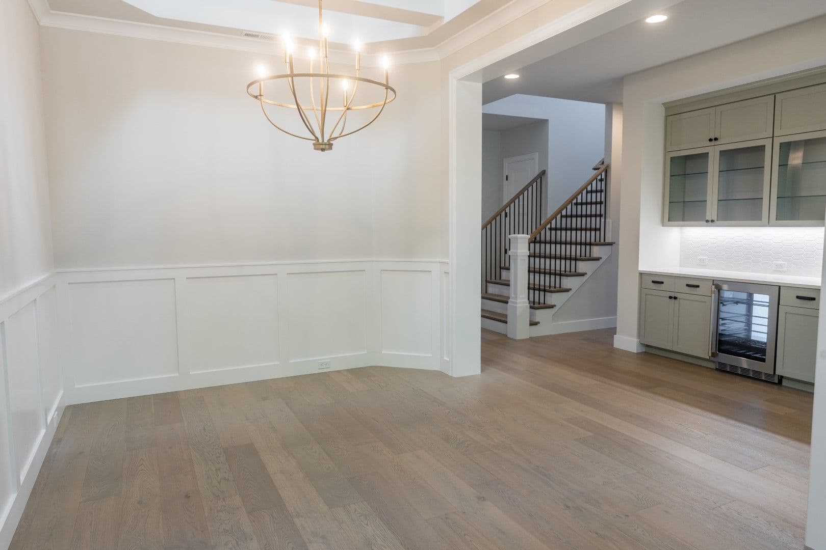 Kirkland House: 10420 NE 112th St