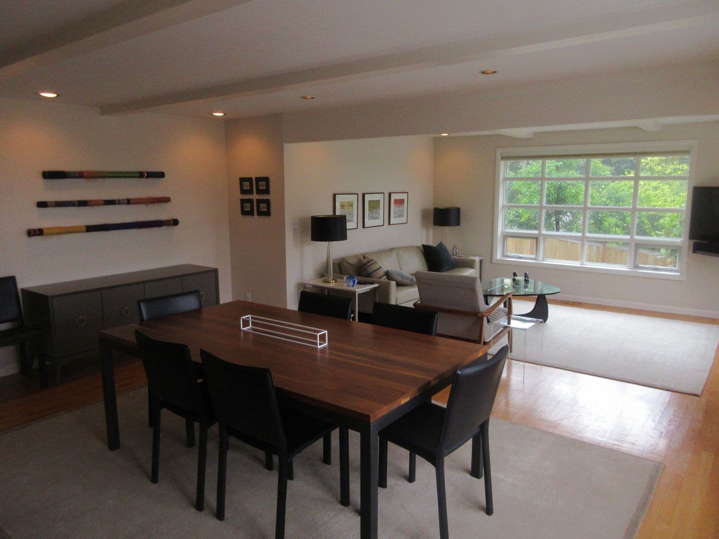 Clyde Hill House: 8831 NE 28th St