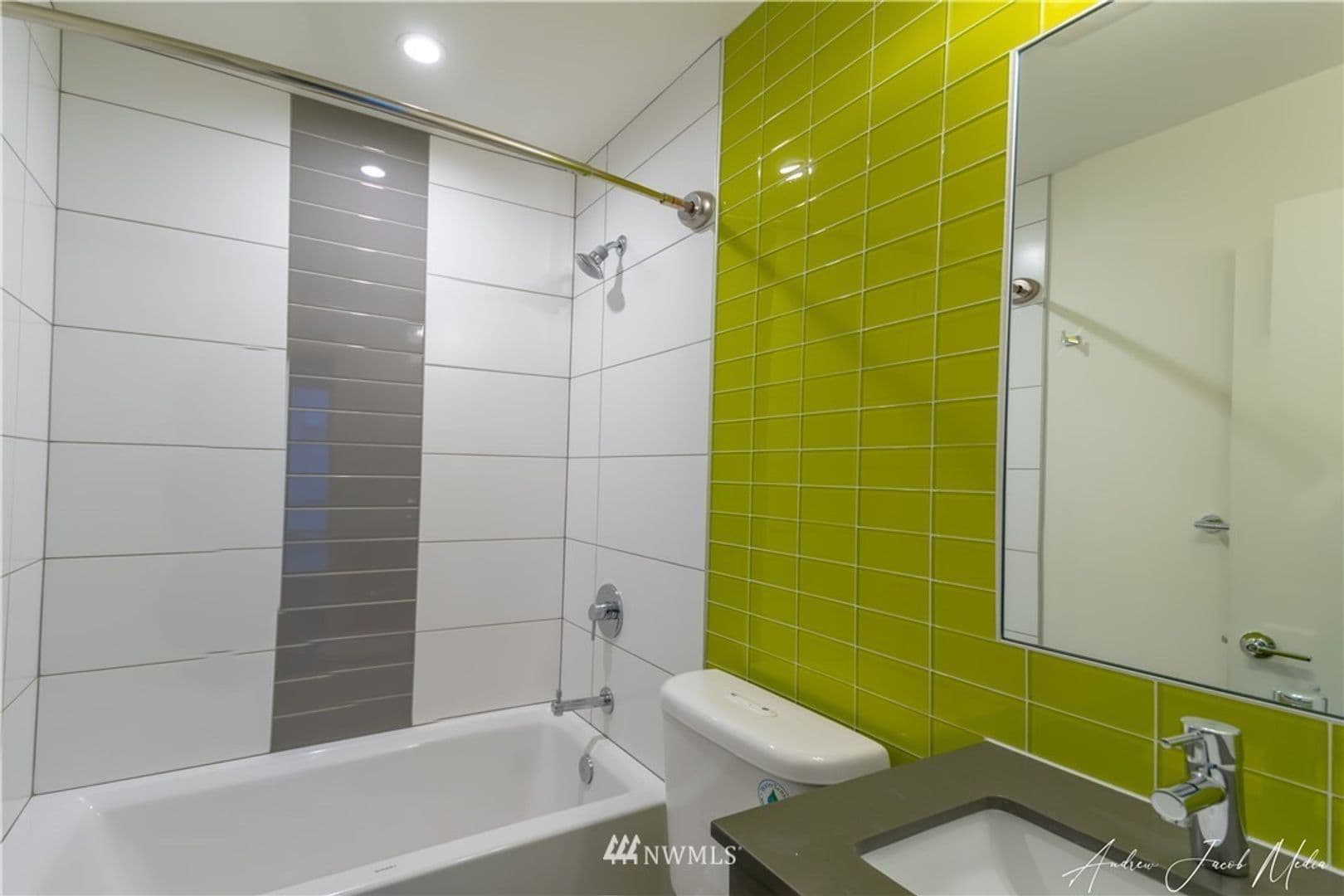 Seattle Townhome: 1718 27th Avenue Unit #A