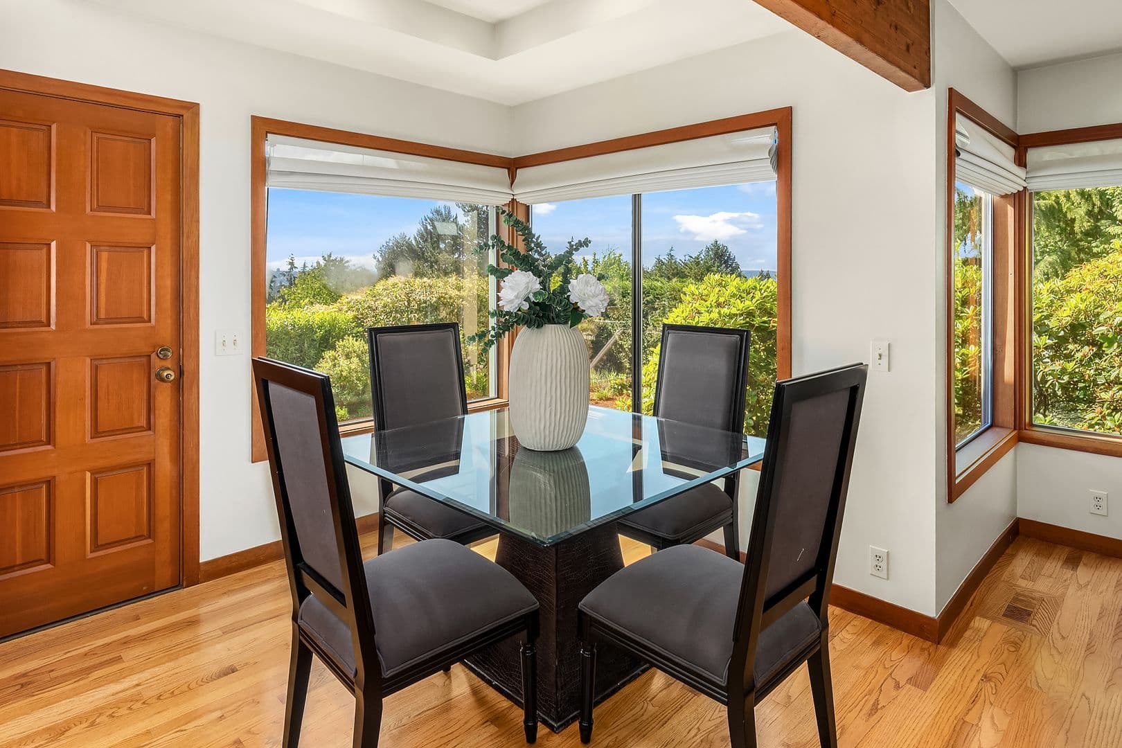 Clyde Hill House: 9636 NE 30th Pl