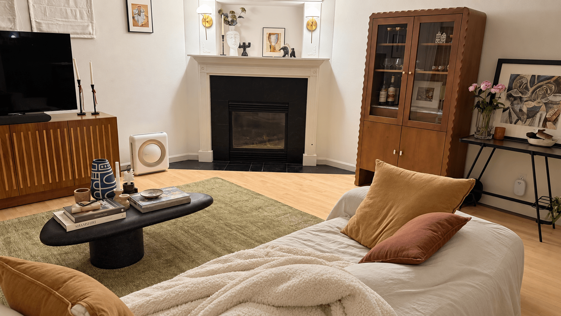 Seattle Townhome: 3619 22nd Ave W #B