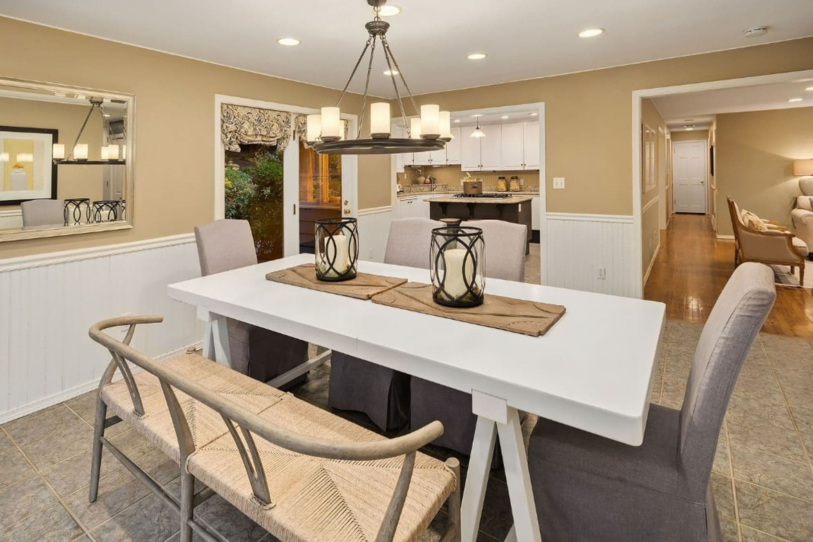 Medina House: 2647 80th Ave NE